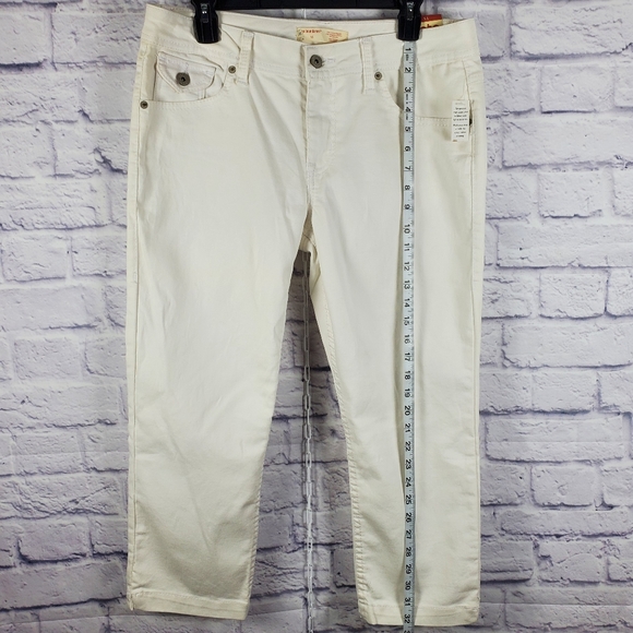 NWT No Boundaries 5 Pocket Capri Jeans, 15, White - Picture 9 of 13
